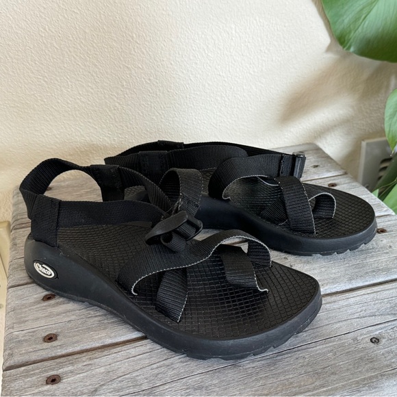 Chaco Women’s Z/2 Adjustable Strap Classic Sandal Sz 7 Black EUC - Picture 5 of 13